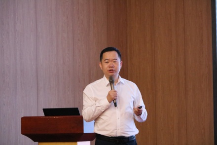 杨总_副本.jpg